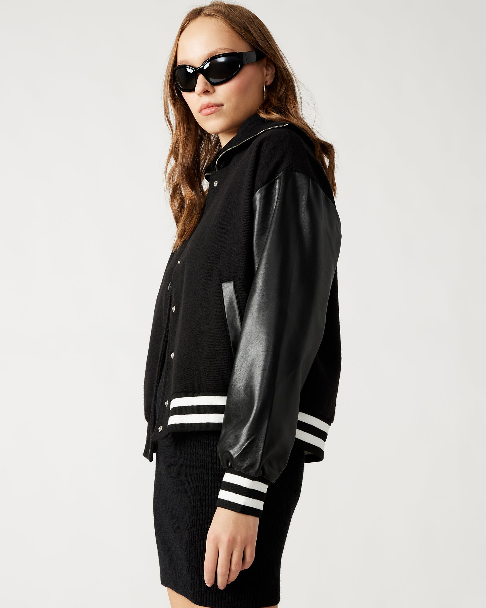 STEVEMADDEN_APPAREL_BN302024_BLACK_10447