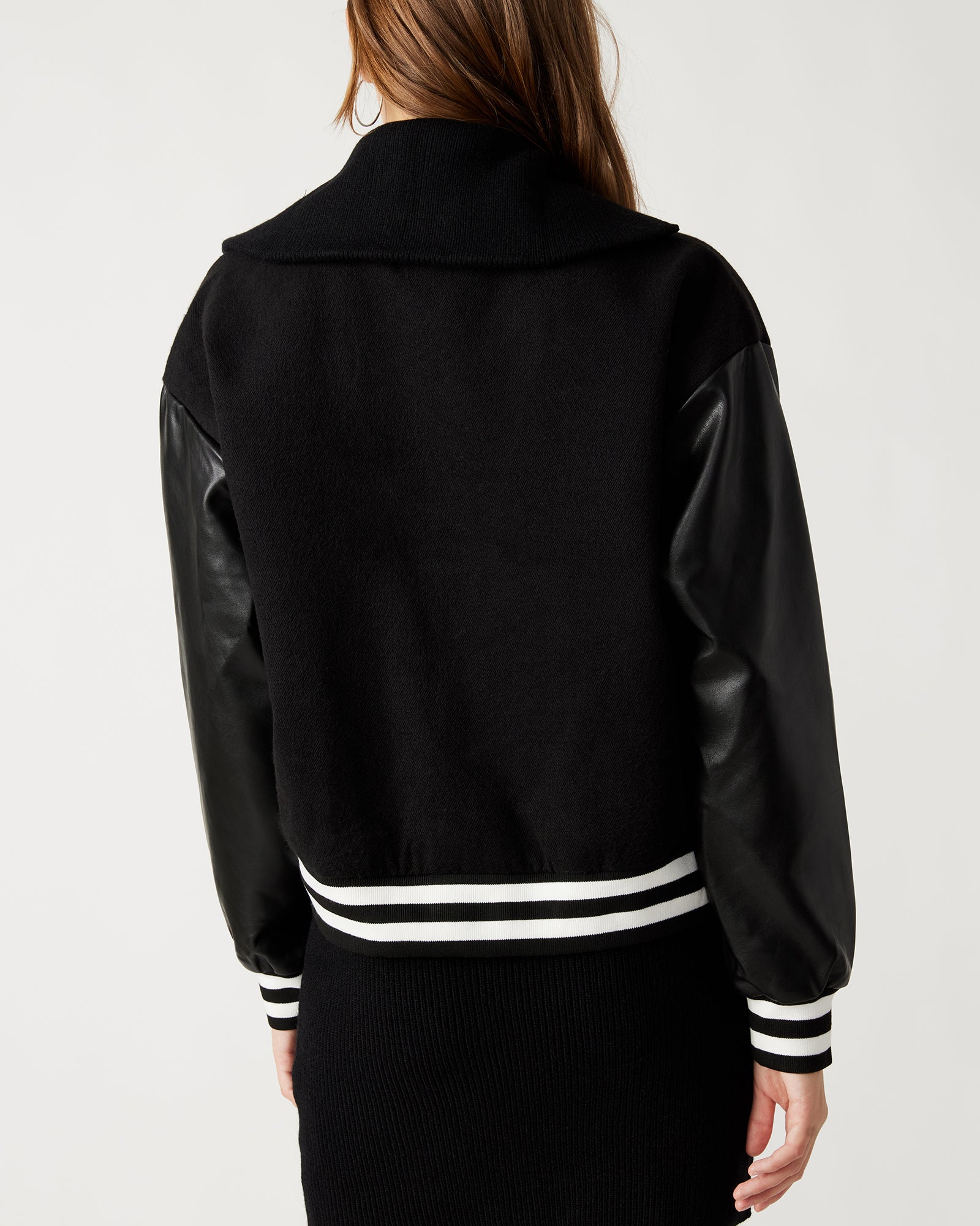 STEVEMADDEN_APPAREL_BN302024_BLACK_10518